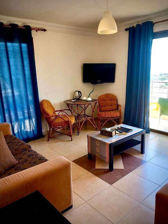 Dead Sea Lafamilia Albadwan Aparthotel Sweimeh Eksteriør bilde